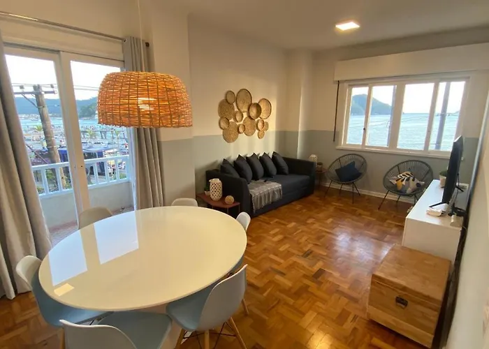 Apartamento Encantador Em Predio Historico
