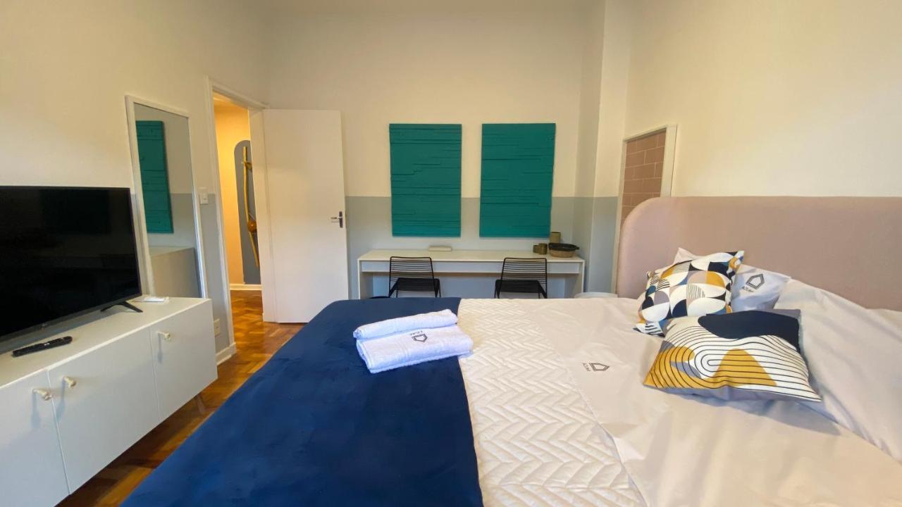 Apartment Encantador Em Predio Historico
